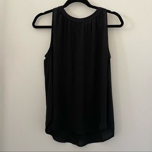 Loft sleeveless blouse